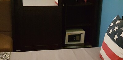 Zone6 Coworking Beach Apartment