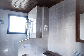 Fisherman's House Cafe & Hotel