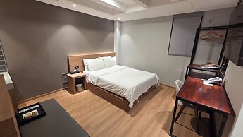 Ilsan Hotel Cleo