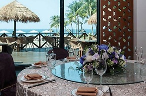 Sizihwan Sunset Beach Resort