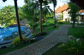 Amun Ini Beach Resort & Spa