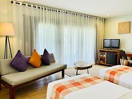 Amun Ini Beach Resort & Spa