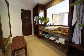 Amun Ini Beach Resort & Spa