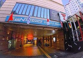 Friendly DH Naissance Hotel by Mindrum Group