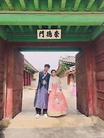 Friendly DH Naissance Hotel by Mindrum Group