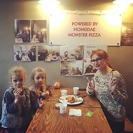 Friendly DH Naissance Hotel by Mindrum Group