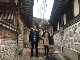 Friendly DH Naissance Hotel by Mindrum Group