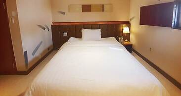 Friendly DH Naissance Hotel by Mindrum Group