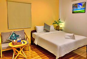 HANZ AND Sunset Beach Resort