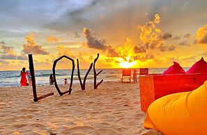 HANZ AND Sunset Beach Resort