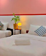 HANZ AND Sunset Beach Resort