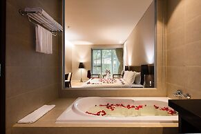 Terracotta Hotel & Resort Dalat