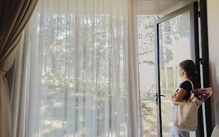 Terracotta Hotel & Resort Dalat