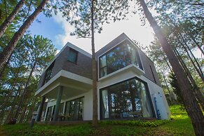 Terracotta Hotel & Resort Dalat