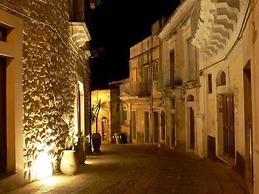 Only for two Giumbabulla Home and spa