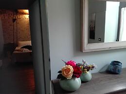 Only for two Giumbabulla Home and spa