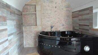 Only for two Giumbabulla Home and spa