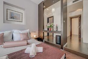 Starlight Luxury Rooms