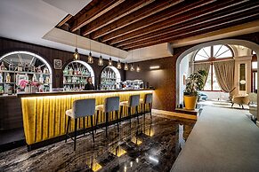 Palazzo Alfieri Residenza d’epoca – Alfieri Collezione