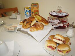 Holiday Sunny Roma B&B