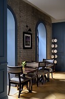 The Fifteen Keys Hotel