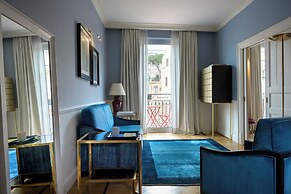 The Fifteen Keys Hotel