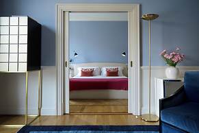 The Fifteen Keys Hotel