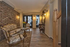 By Murat Royal Hotels