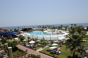 Oz Hotels İncekum Beach Resort