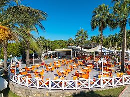 Oz Hotels İncekum Beach Resort