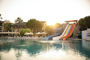 Oz Hotels İncekum Beach Resort