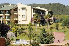 Oz Hotels İncekum Beach Resort