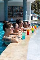 Oz Hotels İncekum Beach Resort