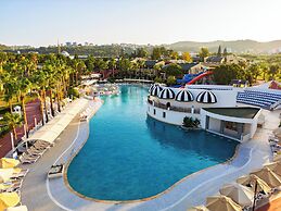 Oz Hotels İncekum Beach Resort