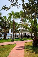 Oz Hotels İncekum Beach Resort