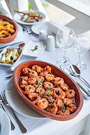 Oz Hotels İncekum Beach Resort