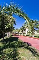 Oz Hotels İncekum Beach Resort