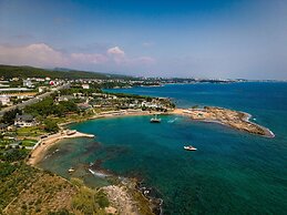 Oz Hotels İncekum Beach Resort