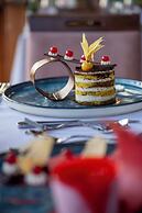 Oz Hotels İncekum Beach Resort