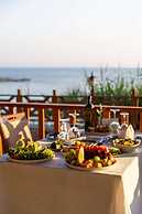 Oz Hotels İncekum Beach Resort