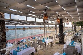 Oz Hotels İncekum Beach Resort