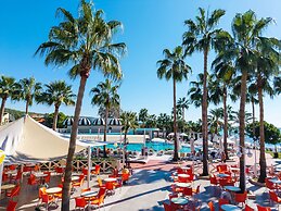 Oz Hotels İncekum Beach Resort