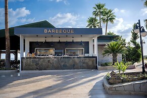 Oz Hotels İncekum Beach Resort