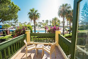 Oz Hotels İncekum Beach Resort