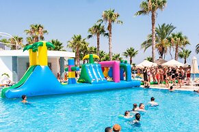 Oz Hotels İncekum Beach Resort