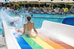 Oz Hotels İncekum Beach Resort