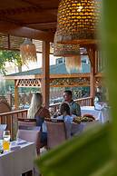 Oz Hotels İncekum Beach Resort
