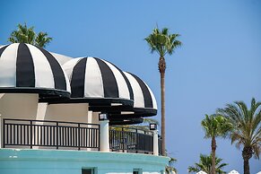 Oz Hotels İncekum Beach Resort