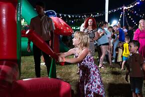 Oz Hotels İncekum Beach Resort