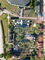 Oz Hotels İncekum Beach Resort
